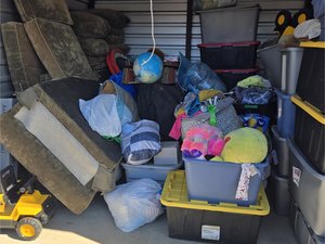 10 x 10 storage unit in Cartersville, GA