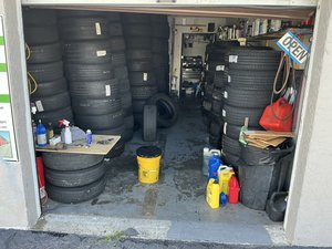 20 x 30 unit in Palm Bay