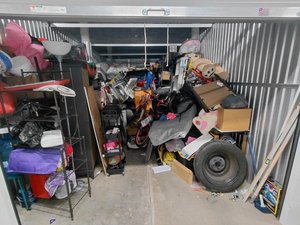 10 x 20 storage unit in Coconut Creek, FL