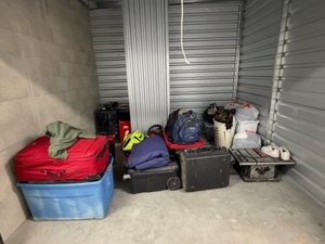 10 x 10 storage unit in El Cajon, CA