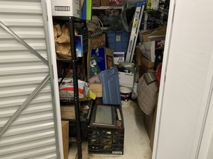 5 x 10 storage unit in Evanston, IL