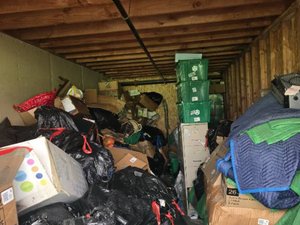 10 x 25 storage unit in Hawthorne, CA