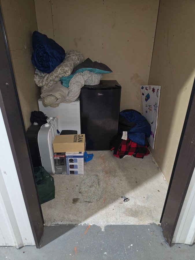 5 x 5 storage unit in Salem, OR