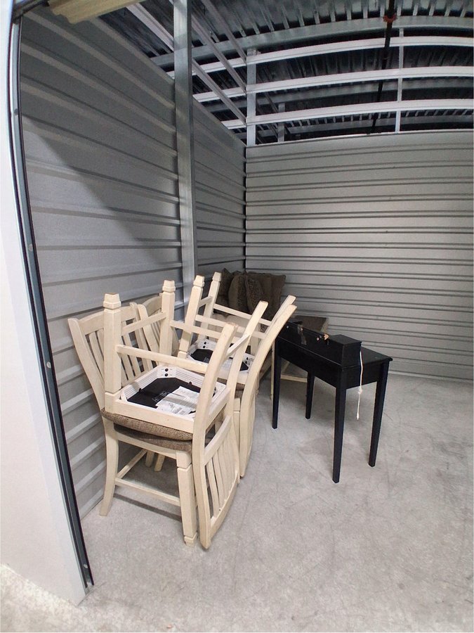 10 x 10 storage unit in Houston, TX