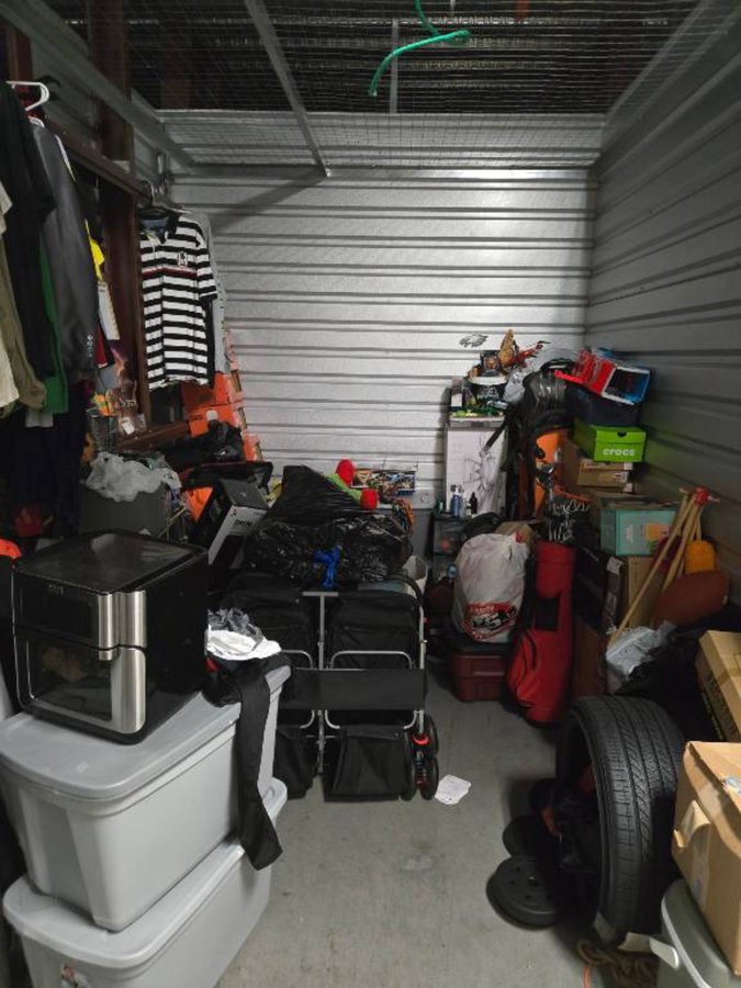 8 x 10 storage unit in Chesapeake, VA