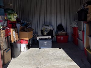 10 x 10 storage unit in Sumter, SC
