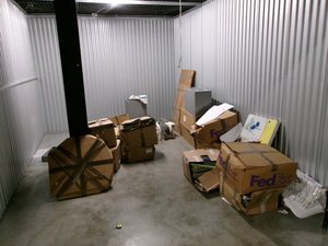 10 x 15 storage unit in Bohemia, NY