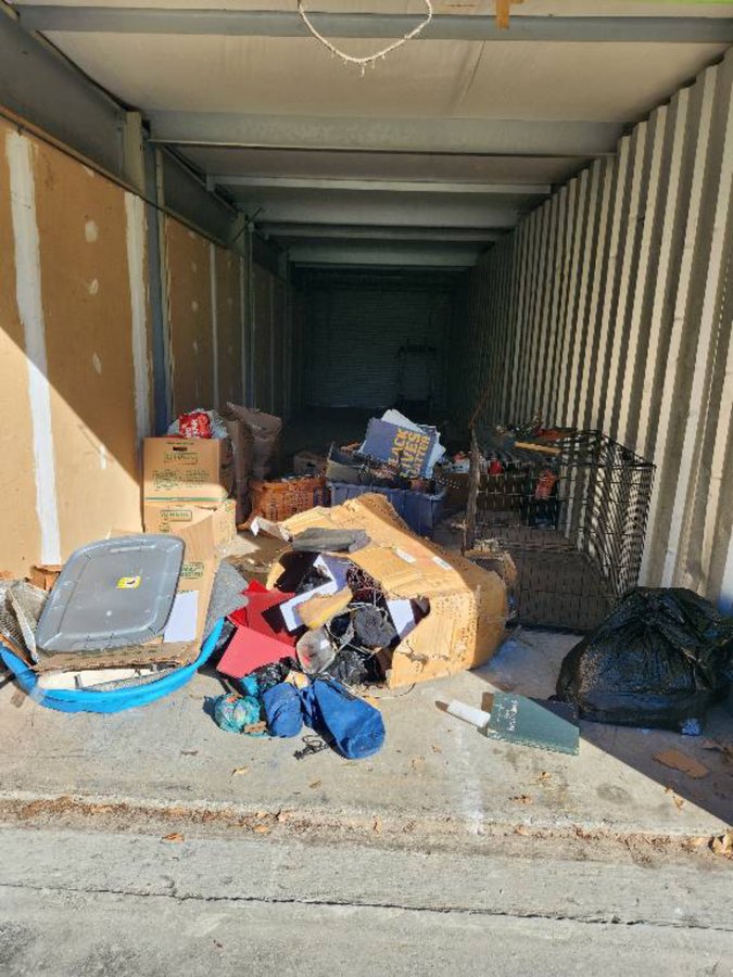 10 x 40 storage unit in Lithonia, GA