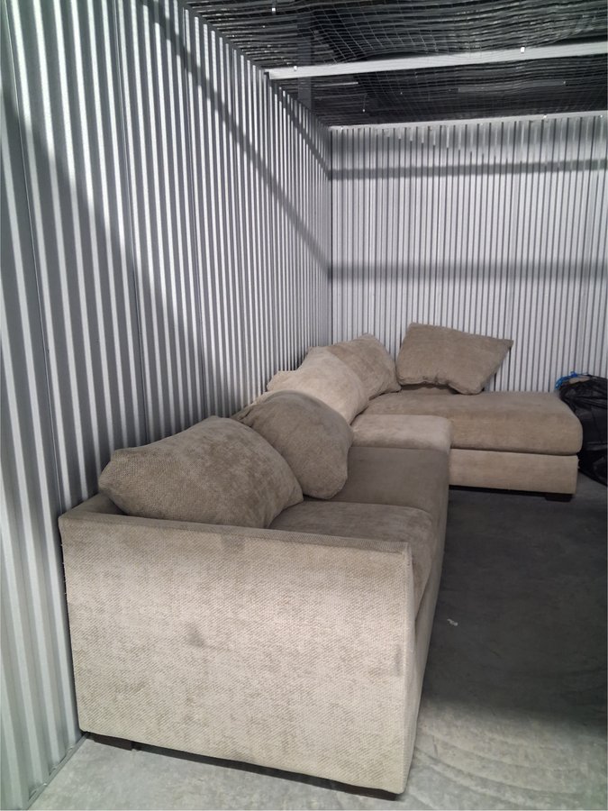 10 x 15 storage unit in Fort Myers, FL
