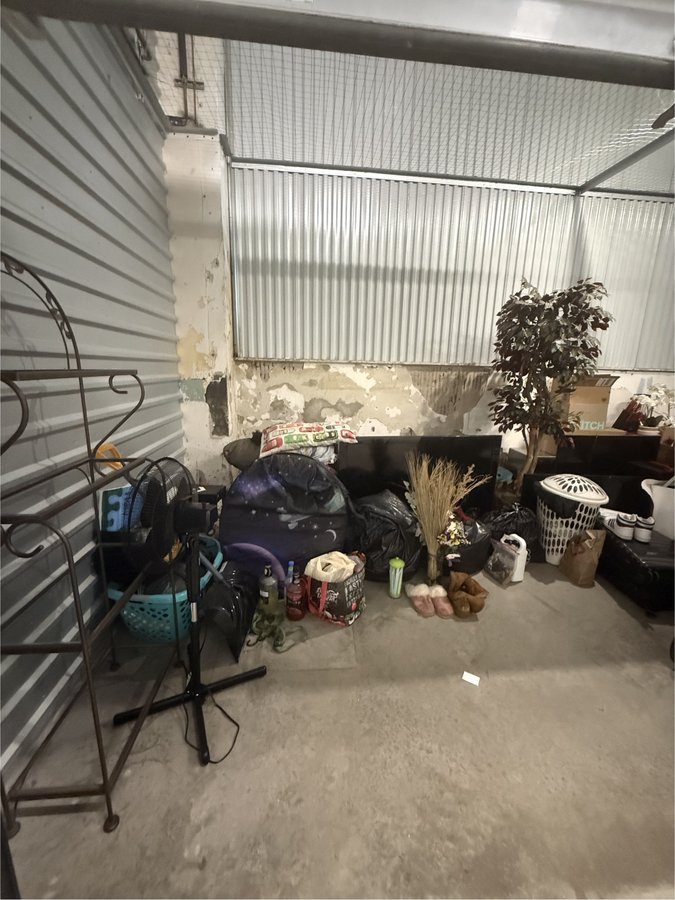 10 x 20 storage unit in Upper Darby, PA