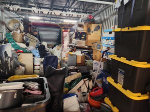 10 x 27 storage unit in Woodstock, GA