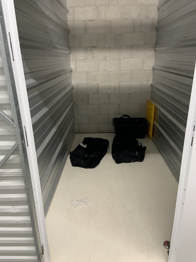 5 x 10 storage unit in Evanston, IL