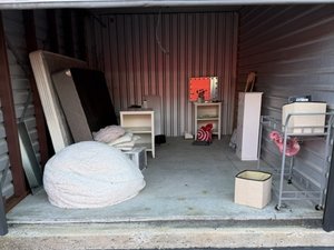 10 x 15 storage unit in Walpole, MA