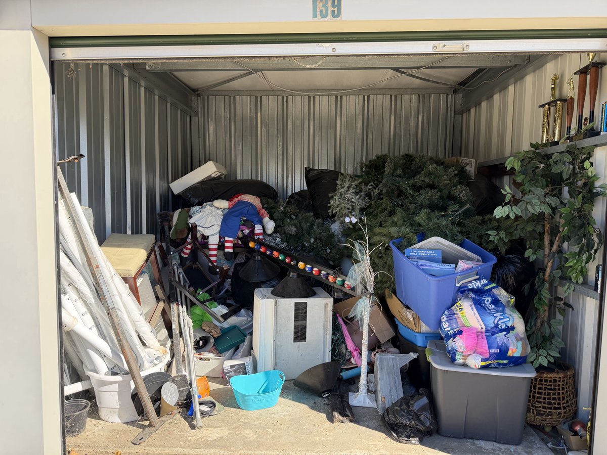 10 x 10 storage unit in Streetsboro, OH