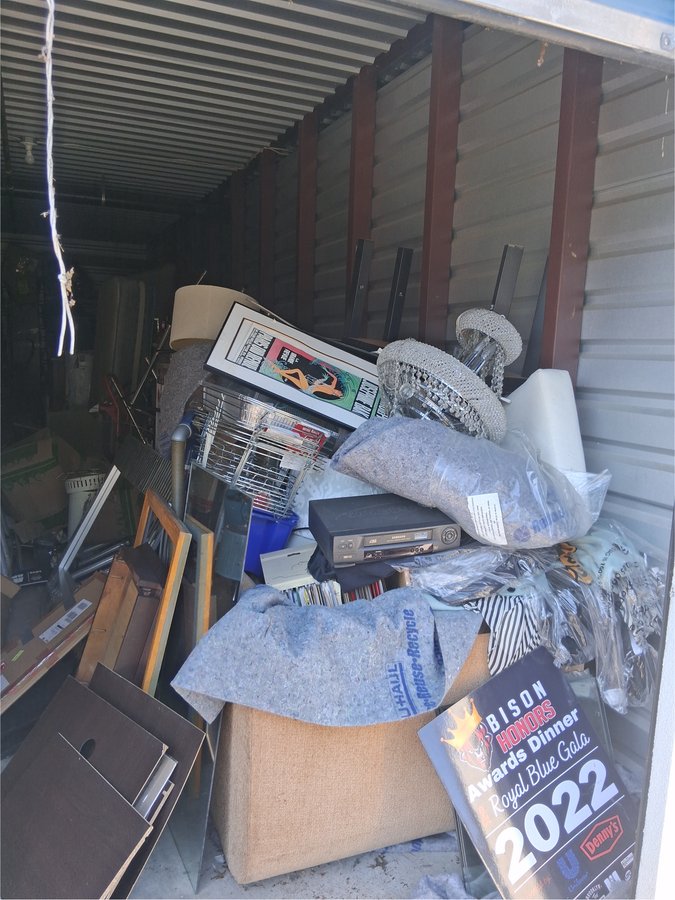 10 x 30 storage unit in Gambrills, MD