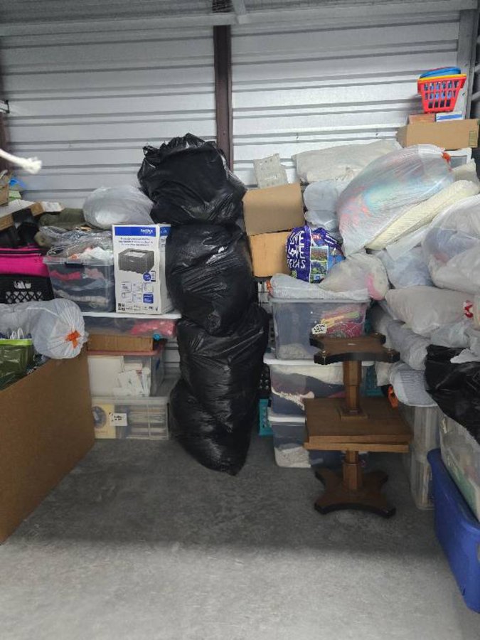 10 x 10 storage unit in Austin, TX