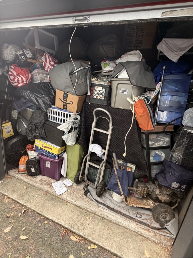 10 x 10 storage unit in Brockton, MA