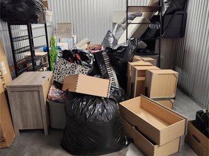 10 x 15 storage unit in Bohemia, NY