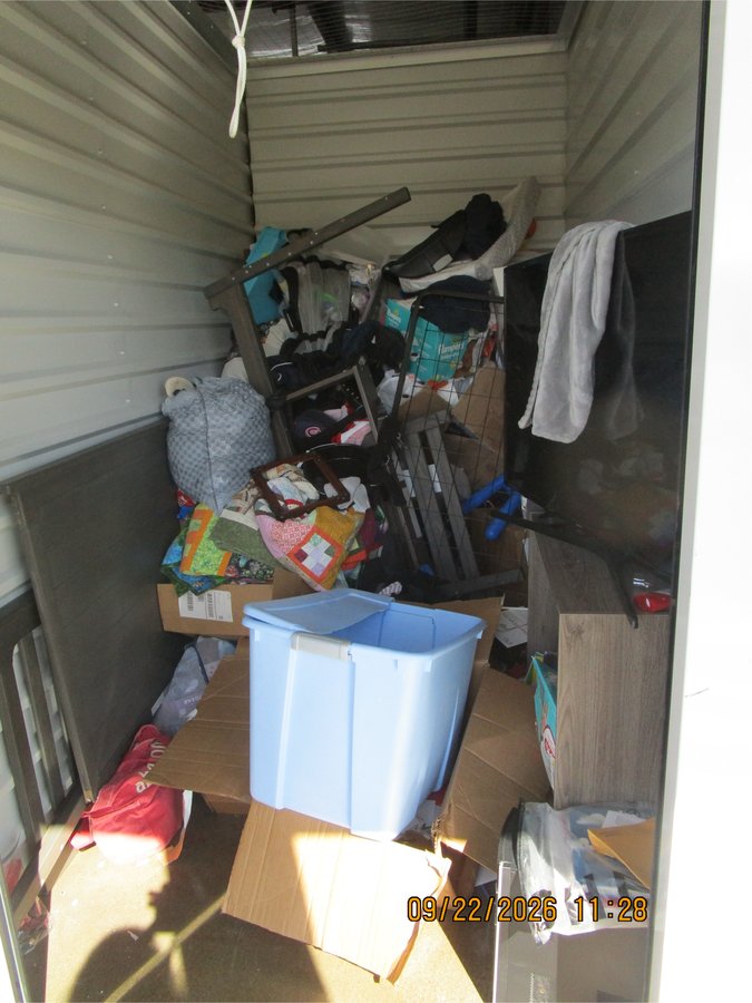 5 x 10 storage unit in Burnsville, MN
