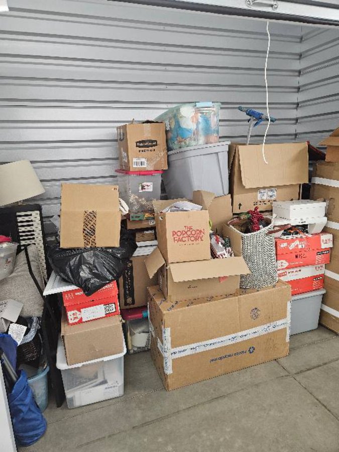 10 x 5 storage unit in Byron, GA