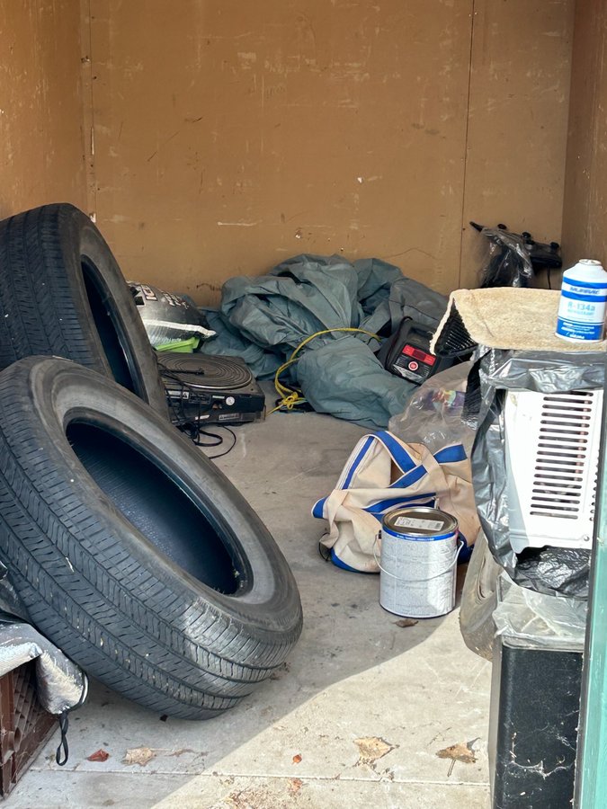 5 x 10 storage unit in Lincoln, NE