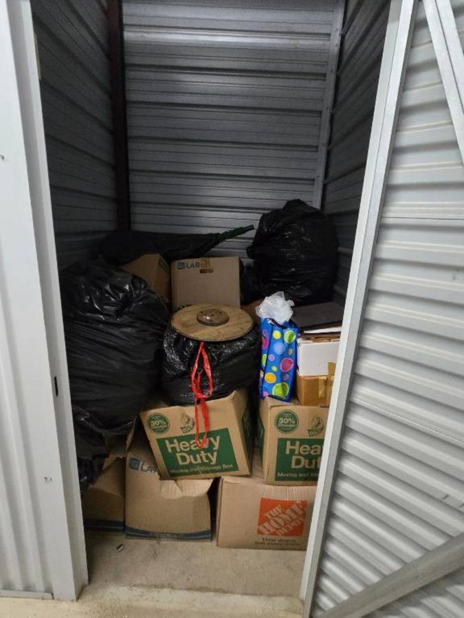 5 x 5 storage unit in Cordova, TN