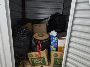 5 x 5 storage unit in Cordova, TN