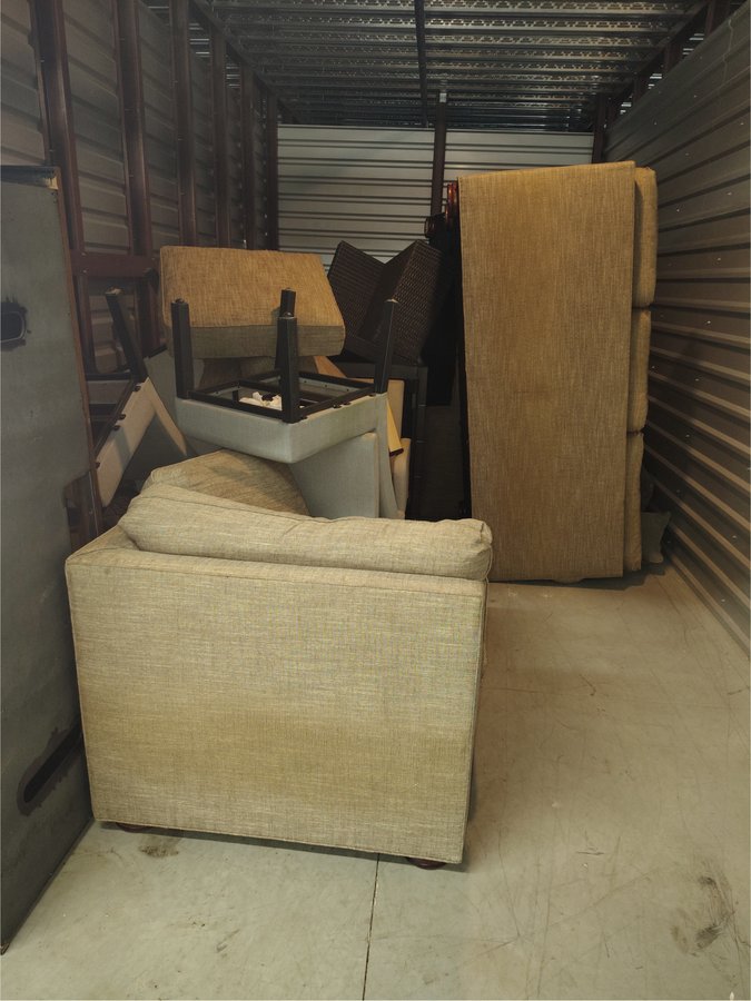 10 x 20 storage unit in Glen Allen, VA
