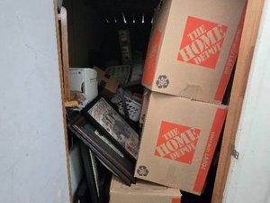 5 x 12 storage unit in Santa Clara, CA
