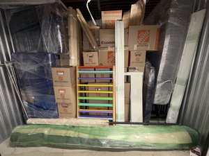 10 x 20 storage unit in Westlake Village, CA