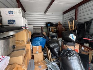 10 x 15 storage unit in Ocala, FL