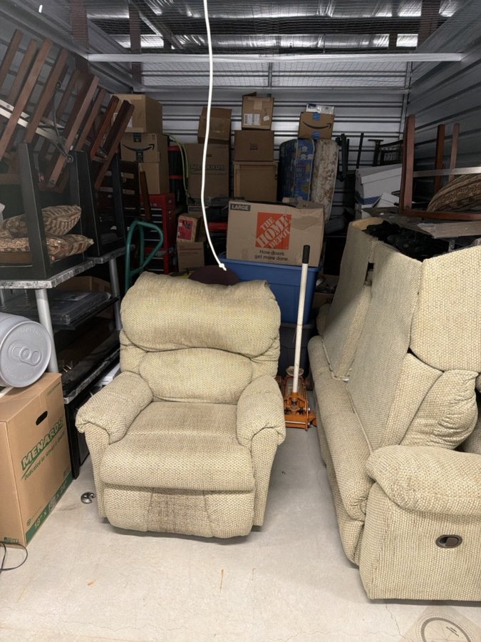 10 x 15 storage unit in Macomb, MI