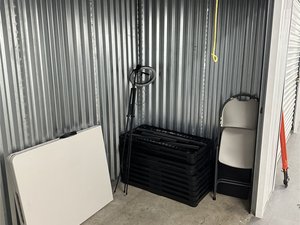 5 x 10 unit in Ross Township
