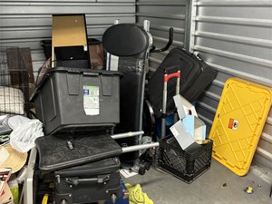10 x 10 storage unit in Henderson, NV