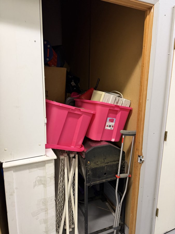 5 x 10 storage unit in Beaverton, OR