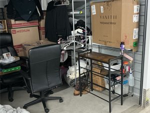 10 x 10 unit in Fort Worth