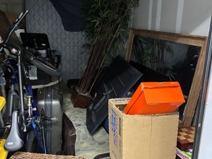 10 x 12 storage unit in Irvine, CA