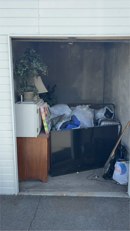 6 x 10 storage unit in Sparks, NV