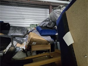 10 x 12 storage unit in Philadelphia, PA