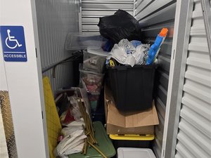 5 x 10 storage unit in Butler, NJ