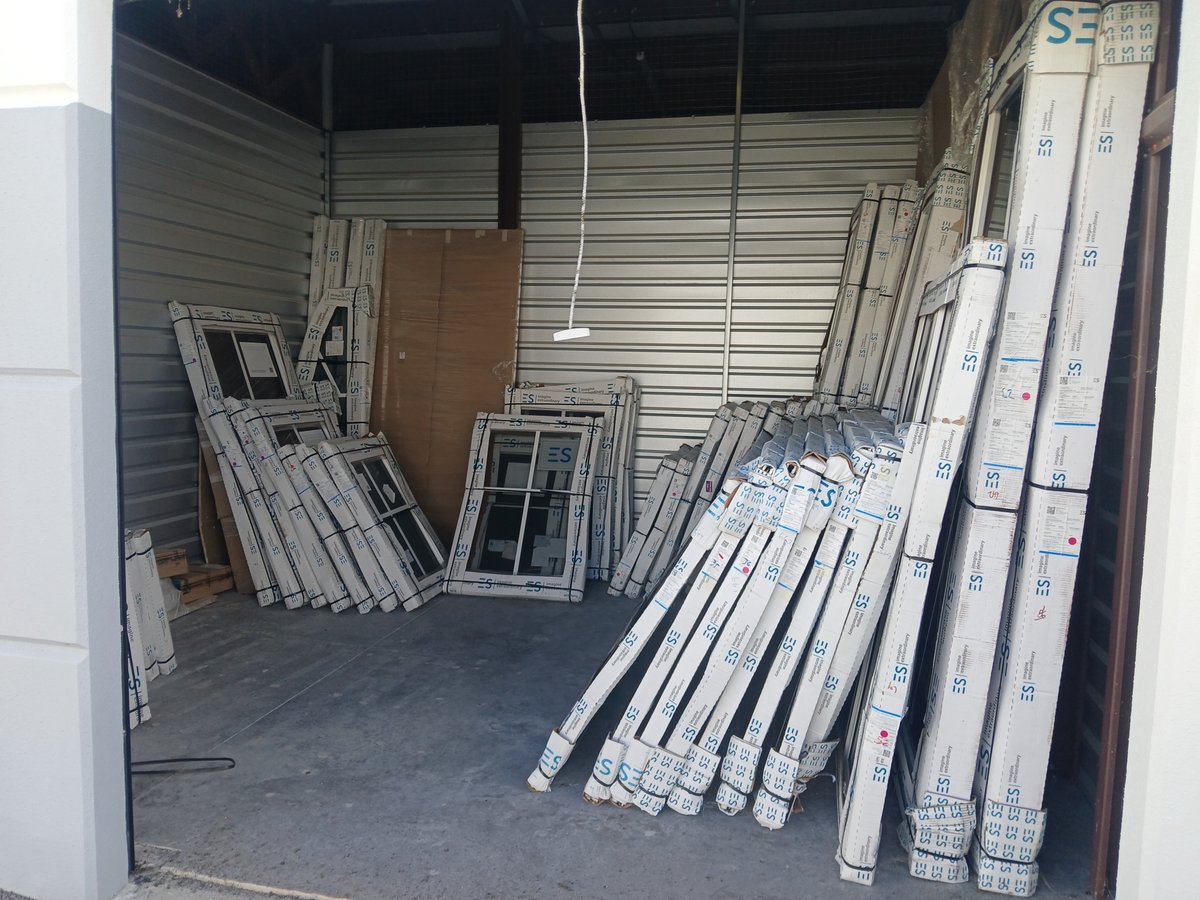 20 x 15 storage unit in Westlake, FL