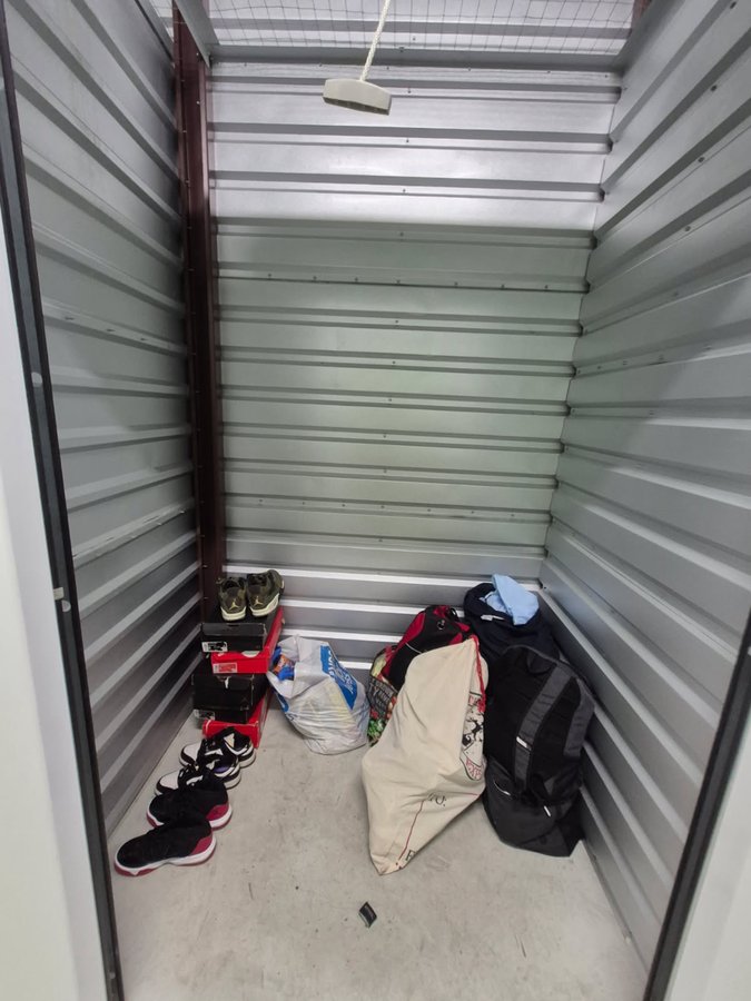 5 x 4 storage unit in Philadelphia, PA