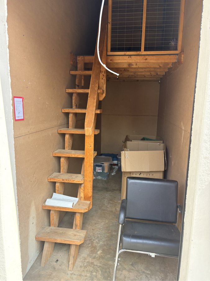 5 x 15 storage unit in Decatur, GA