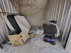 10 x 10 storage unit in Federal Way, WA