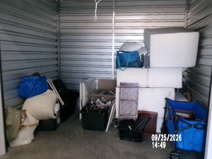 7 x 10 storage unit in Phoenix, AZ