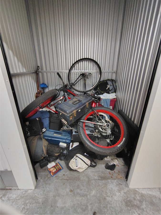 5 x 5 storage unit in Federal Way, WA