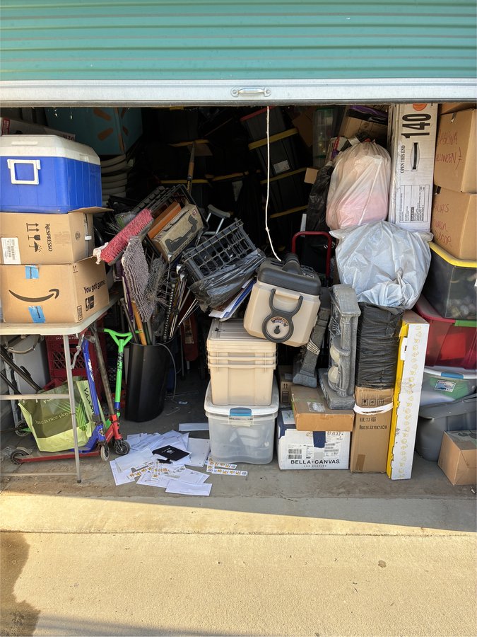 10 x 29 storage unit in Jurupa Valley, CA