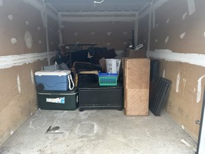 10 x 15 storage unit in Middle River, MD