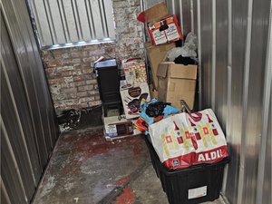 5 x 10 storage unit in Chicago, IL