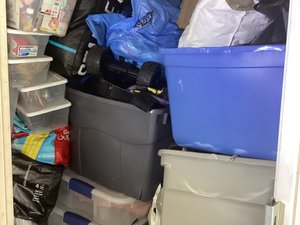 5 x 8 storage unit in Los Angeles, CA